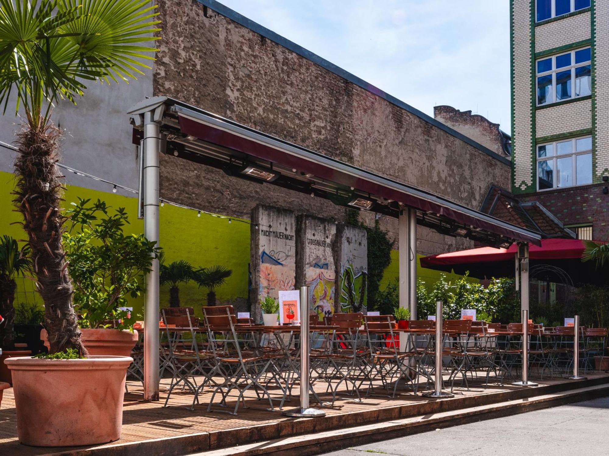 Ballhaus Berlin Hostel — Foto 3